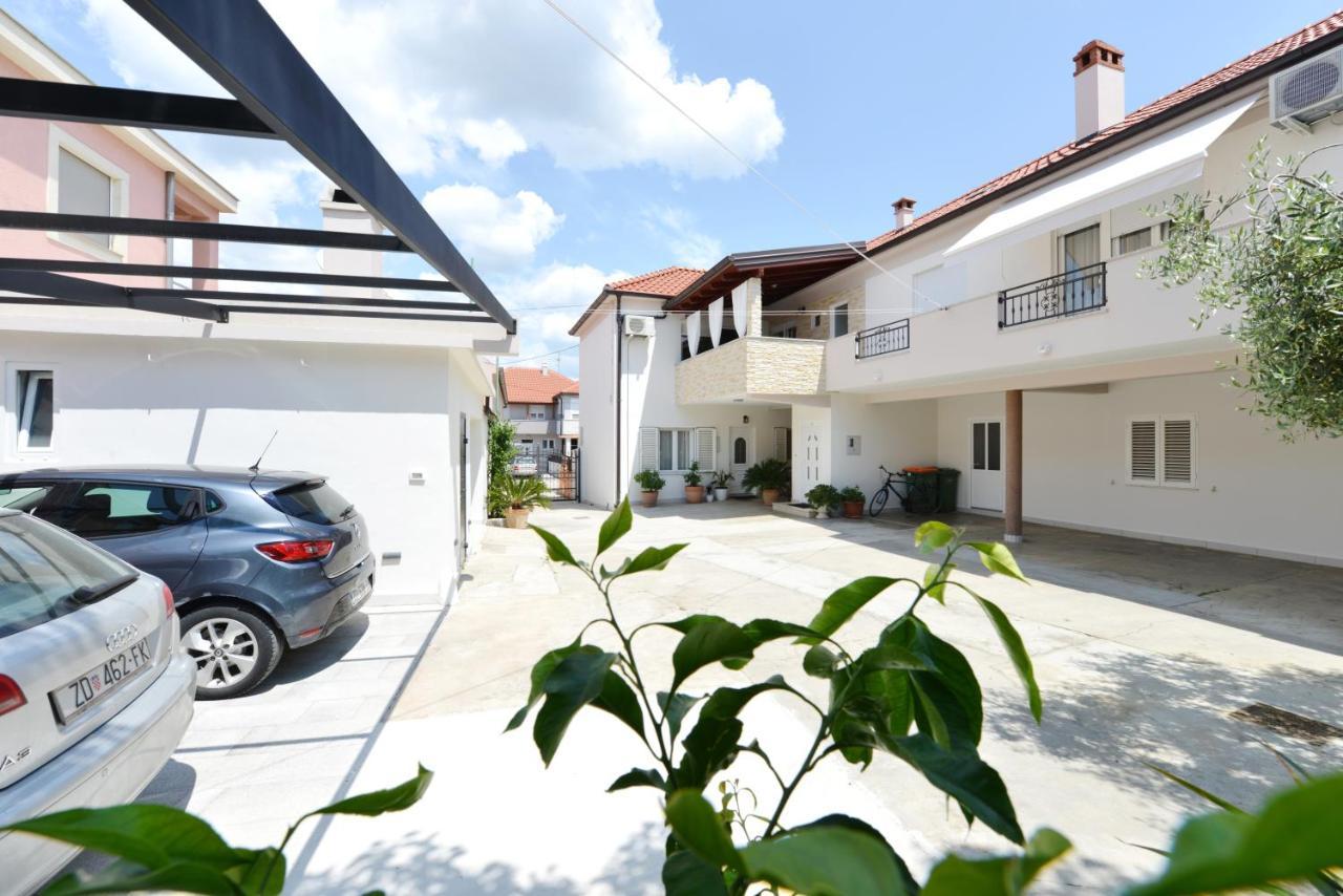 Lorena Apartment ซาดาร์ ภายนอก รูปภาพ