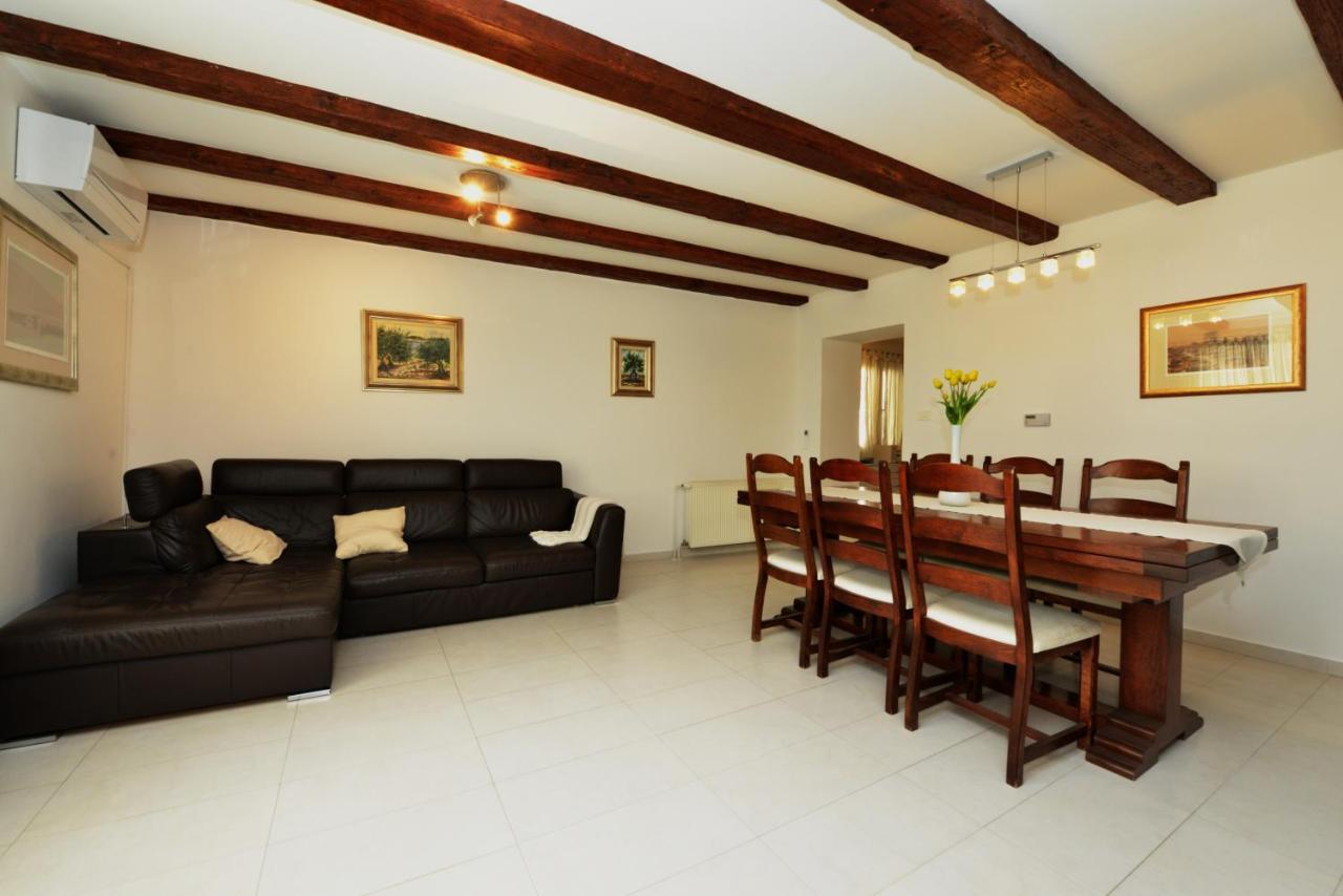Lorena Apartment ซาดาร์ ภายนอก รูปภาพ