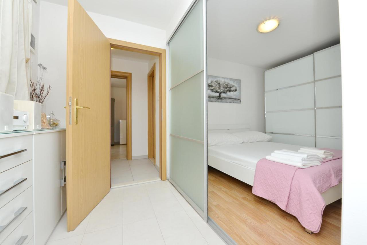 Lorena Apartment ซาดาร์ ภายนอก รูปภาพ